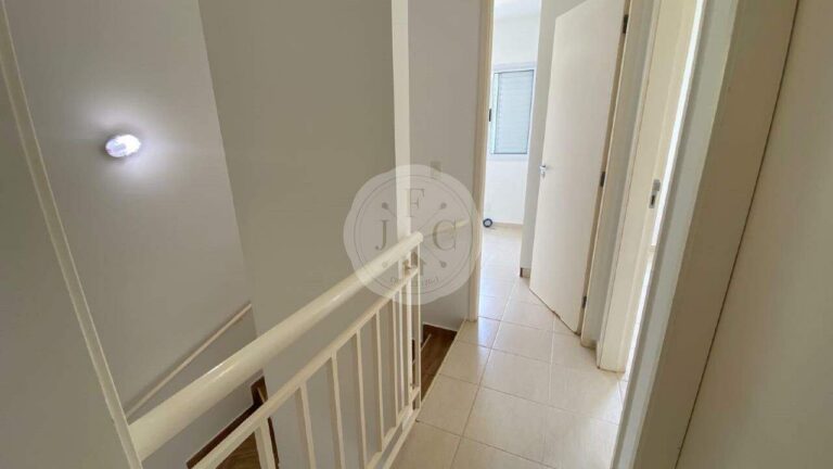 Casa em Condomínio para aluguel no Vila do Golfe: