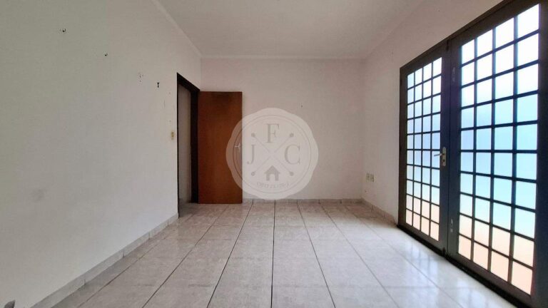 Casa à venda no Residencial e Comercial Palmares: