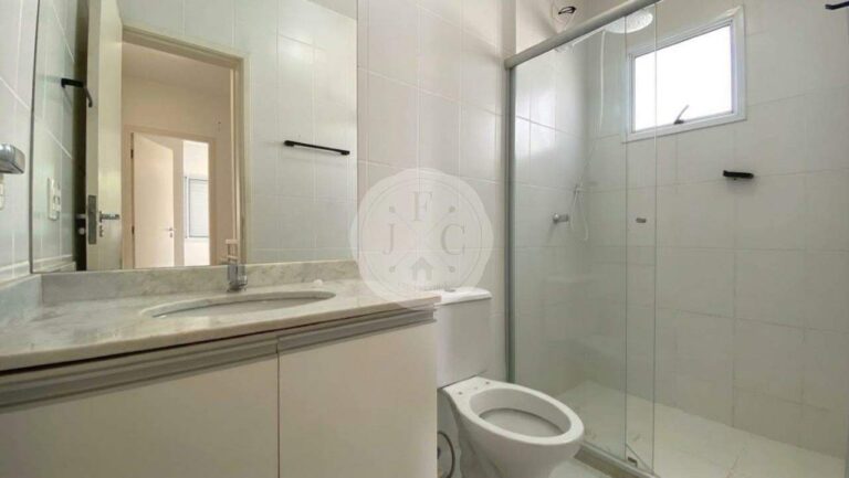 Casa em Condomínio para aluguel no Vila do Golfe:
