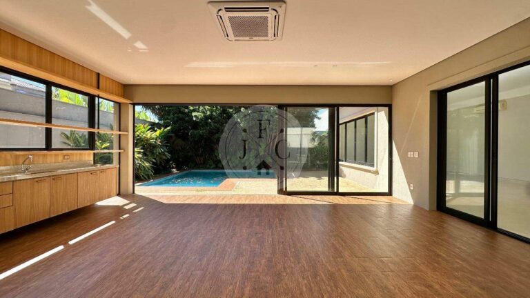 Casa em Condomínio à venda no Condomínio Guaporé:
