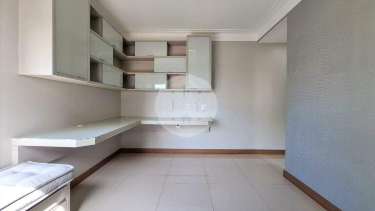 Apartamento à venda no Bosque das Juritis: