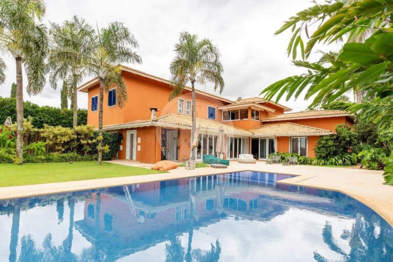 Casa em Condomínio à venda no Colina Verde: