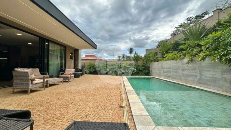 Casa em Condomínio para aluguel no Residencial e Empresarial Alphaville: