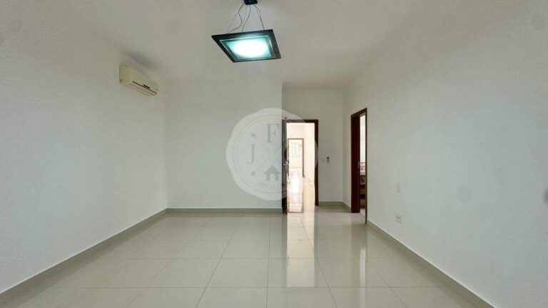 Casa em Condomínio à venda no Jardim Botânico: