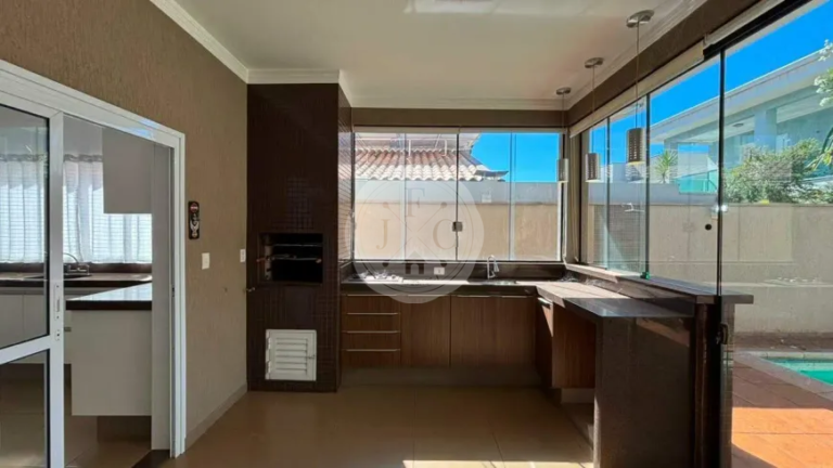 Casa em Condomínio para aluguel no Condomínio Pitangueiras:
