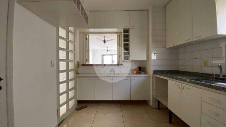 Apartamento para aluguel no Centro: