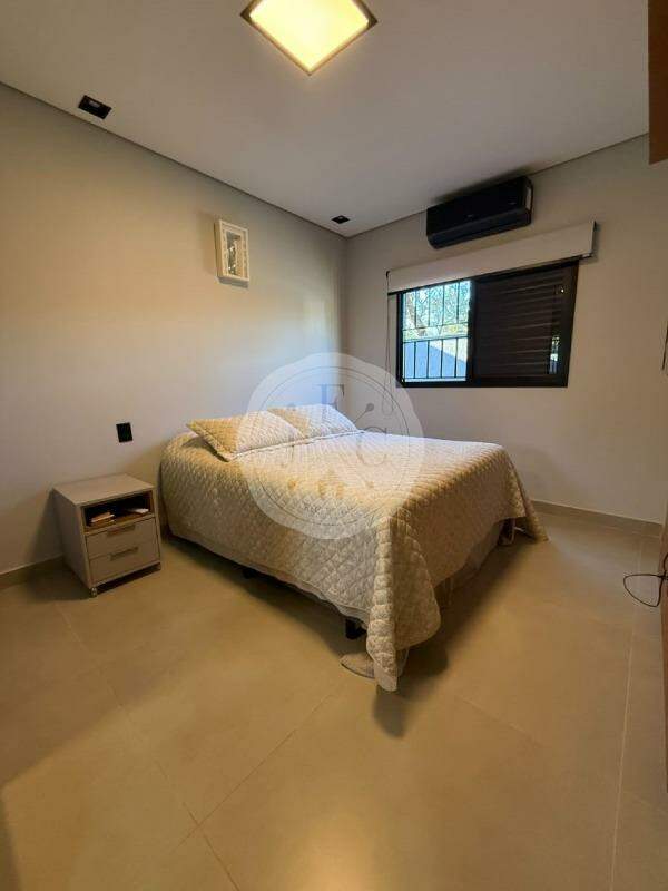 Casa à venda no Jardim Castelo Branco: