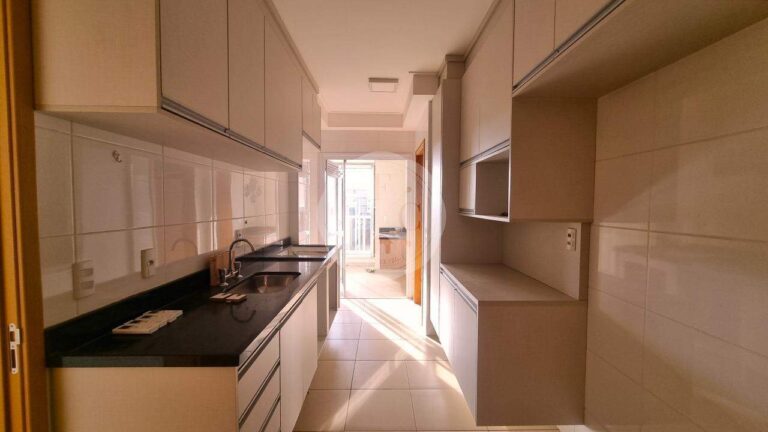 Apartamento para aluguel no Condomínio Itamaraty: