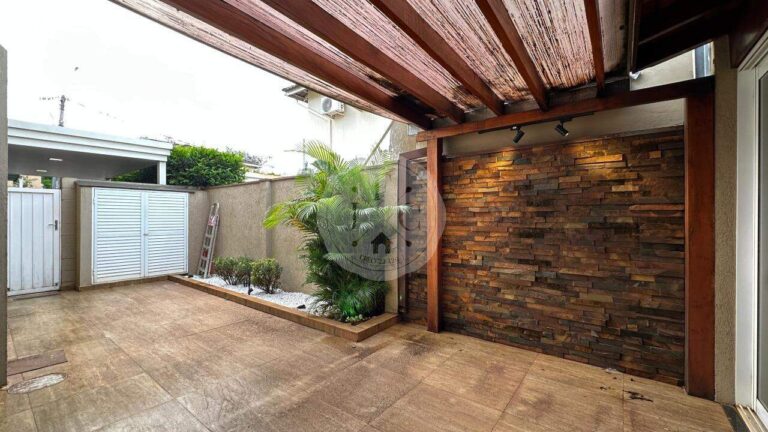 Casa em Condomínio para aluguel no Condomínio Evidence Resort:
