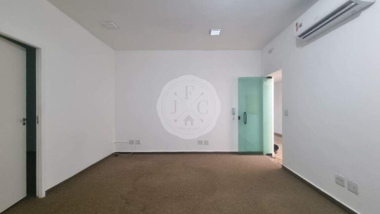 Sala Comercial para aluguel no Jardim Irajá: