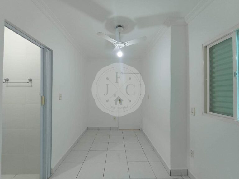 Casa para aluguel no Adelino Simioni:
