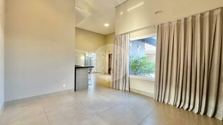 Casa em Condomínio para aluguel no Jardim San Marco: