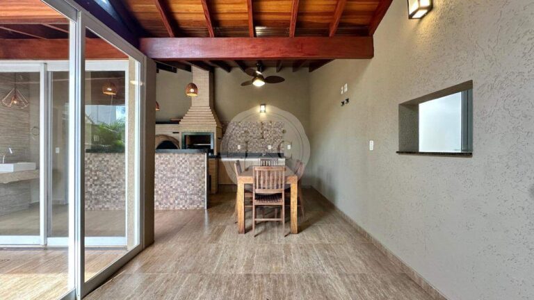 Casa em Condomínio para aluguel no Condomínio Evidence Resort: