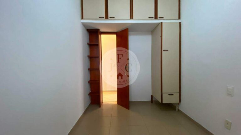 Apartamento à venda no Centro: