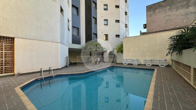 Apartamento à venda no Centro: