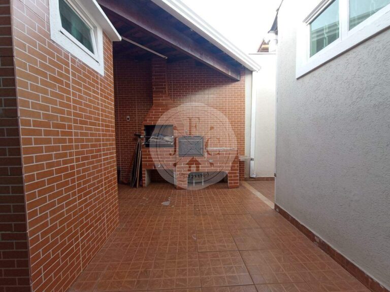 Casa para aluguel no Adelino Simioni: