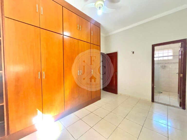 Casa para aluguel no Jardim Paulistano: