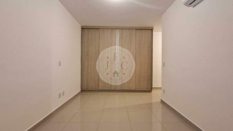 Apartamento para aluguel no Condomínio Itamaraty: