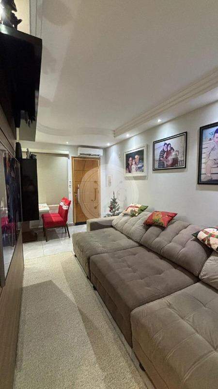 Casa em Condomínio para aluguel no Jardim dos Gerânios: