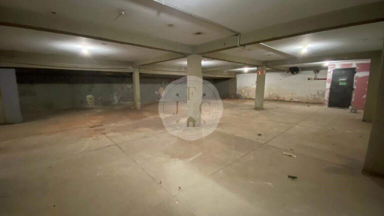 Prédio Comercial para aluguel no Vila Seixas: