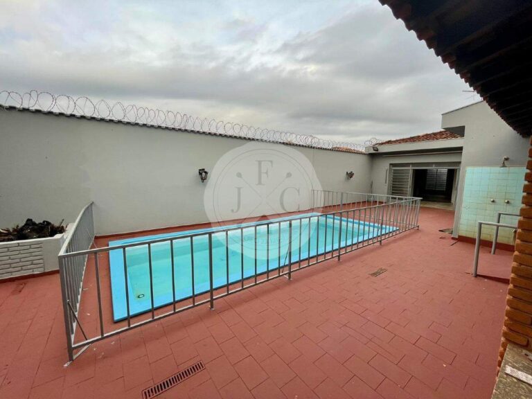 Casa à venda no Vila Seixas: