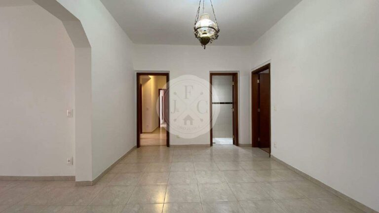 Apartamento à venda no Centro: