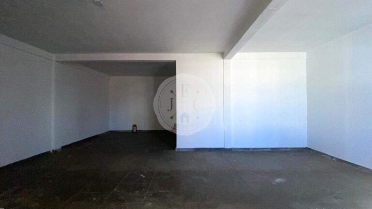 Prédio Comercial para aluguel no Vila Seixas: