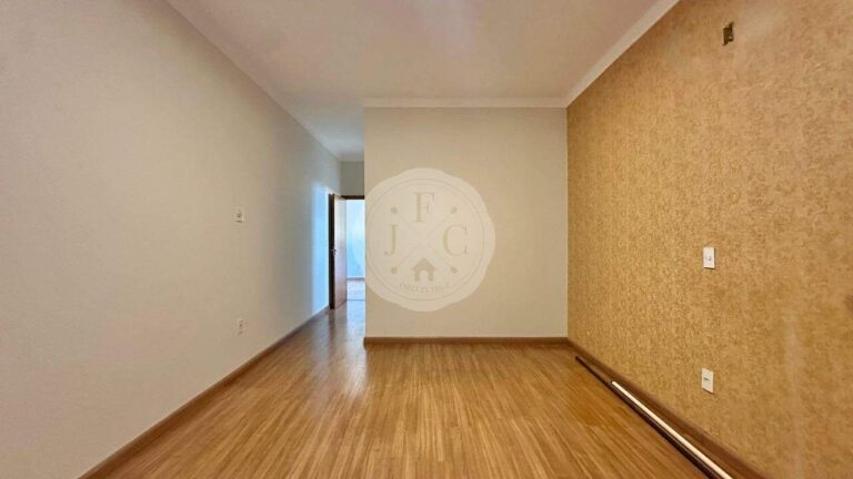 Casa em Condomínio para aluguel no Jardim San Marco: