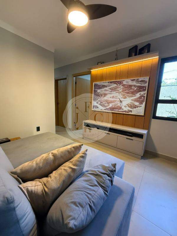 Casa à venda no Jardim Castelo Branco:
