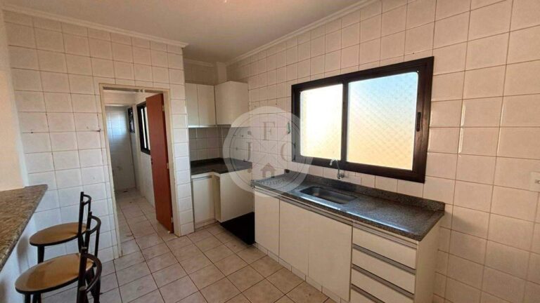 Apartamento à venda no Centro:
