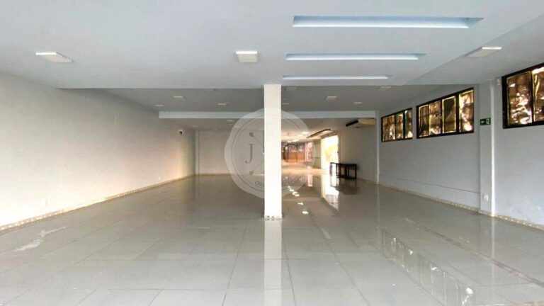 Prédio Comercial para aluguel no Vila Seixas: