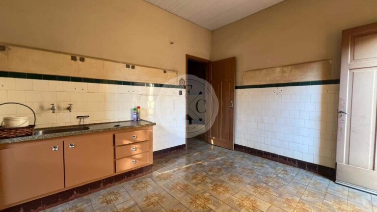 Casa à venda no Centro: