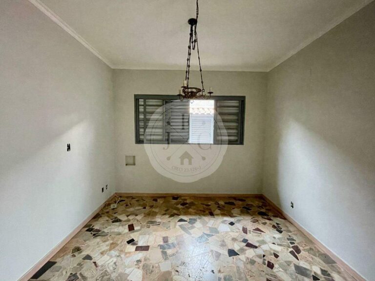 Casa à venda no Vila Seixas: