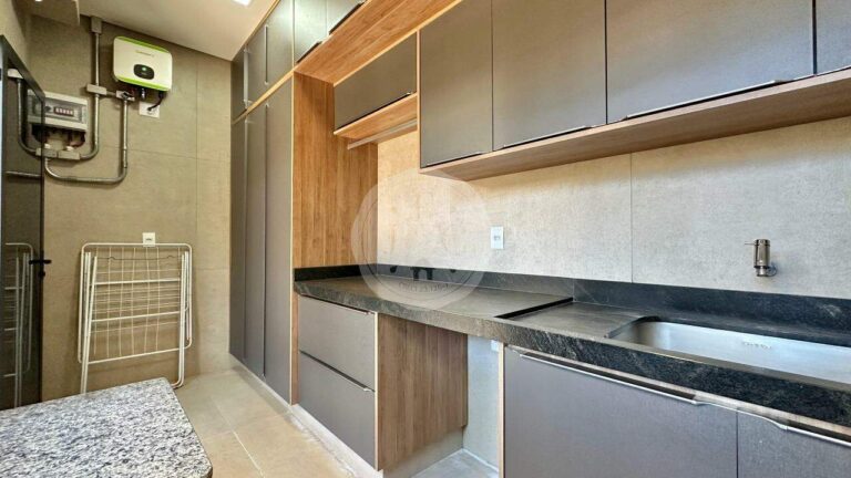Casa em Condomínio para aluguel no Residencial e Empresarial Alphaville: