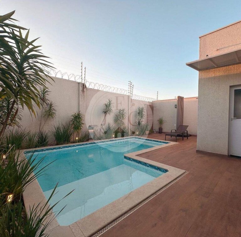 Casa em Condomínio para aluguel no Jardim Valência: