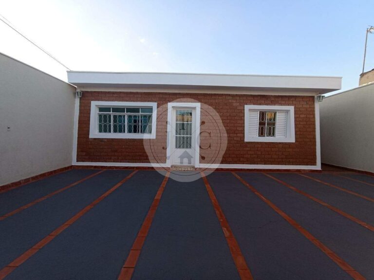 Casa para aluguel no Adelino Simioni: