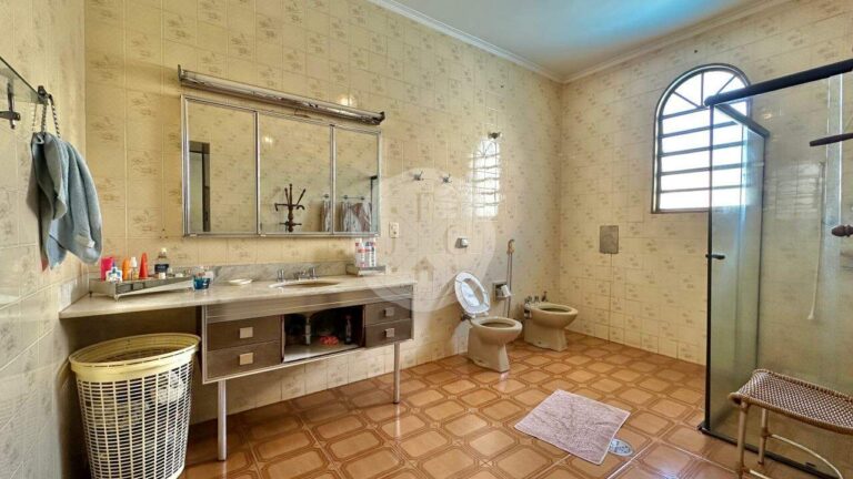 Casa à venda no Jardim São Luiz: