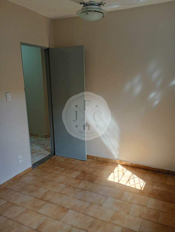 Casa à venda no Geraldo Correia de Carvalho: