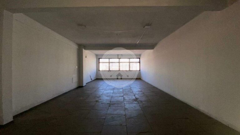 Prédio Comercial para aluguel no Vila Seixas: