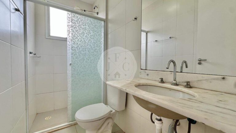 Casa em Condomínio para aluguel no Vila do Golfe: