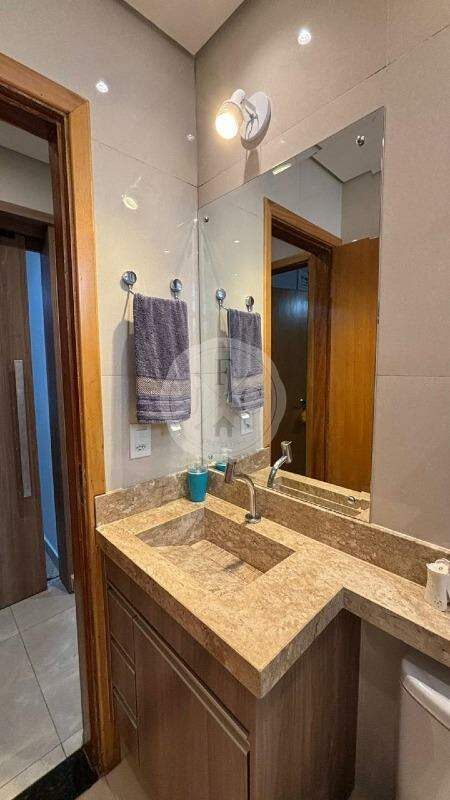 Casa em Condomínio para aluguel no Jardim dos Gerânios: