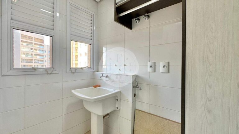 Apartamento para aluguel no Bosque das Juritis: