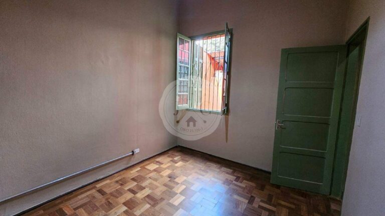 Casa para aluguel no Centro: