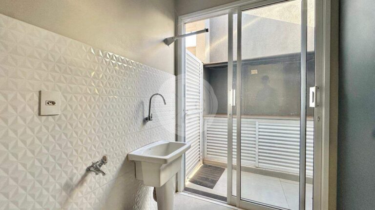 Casa em Condomínio para aluguel no Jardim San Marco: