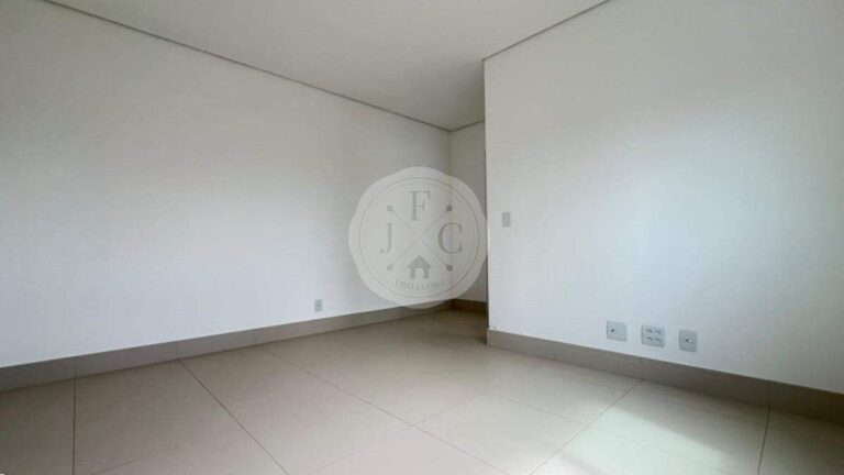 Apartamento à venda no Vila do Golfe: