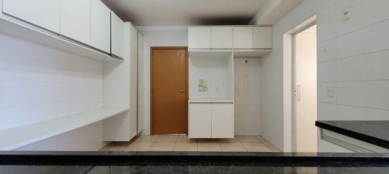 Apartamento à venda no Jardim Botânico: cozinha