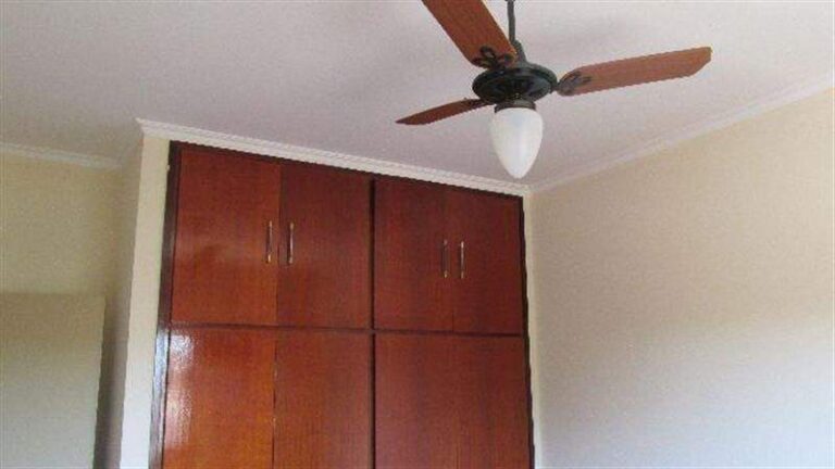 Casa para aluguel no Parque das Andorinhas: