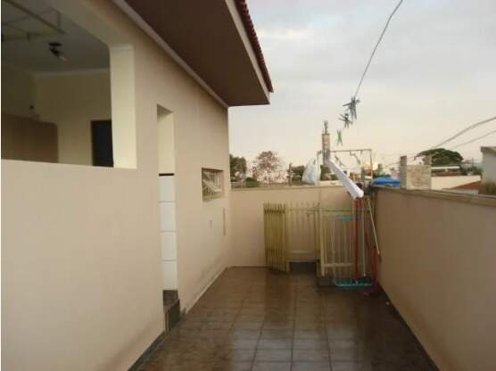 Casa para aluguel no Parque das Andorinhas: