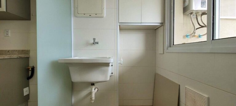 Apartamento para aluguel no Quinta da Primavera: rea de servi o