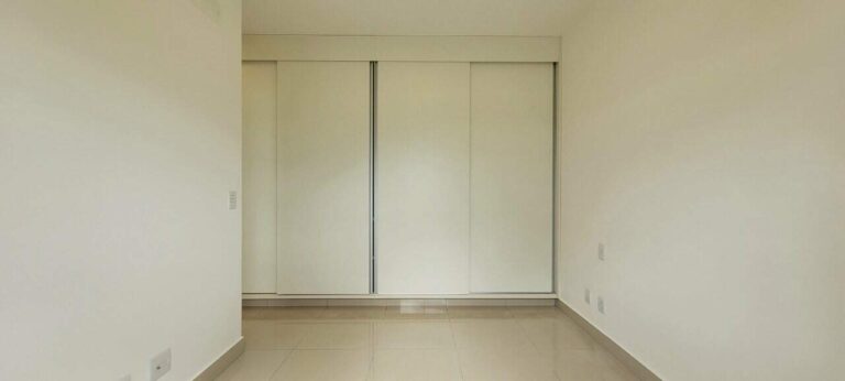 Apartamento para aluguel no Quinta da Primavera: Su te